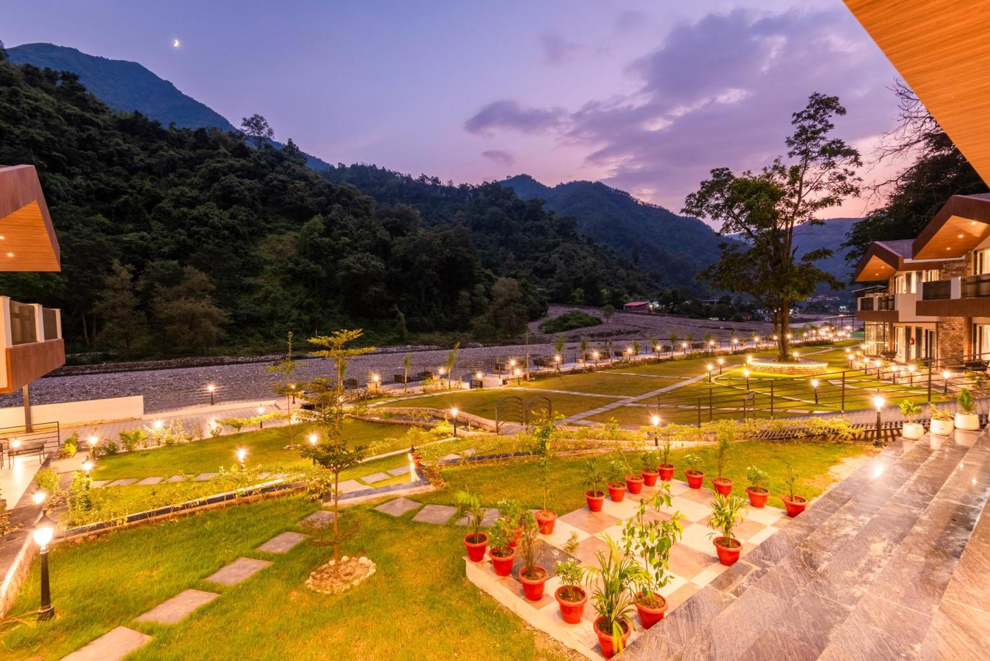 Dls Divine River Resort And Spa, Ришикеш Экстерьер фото